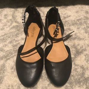 Black Flat Shoes